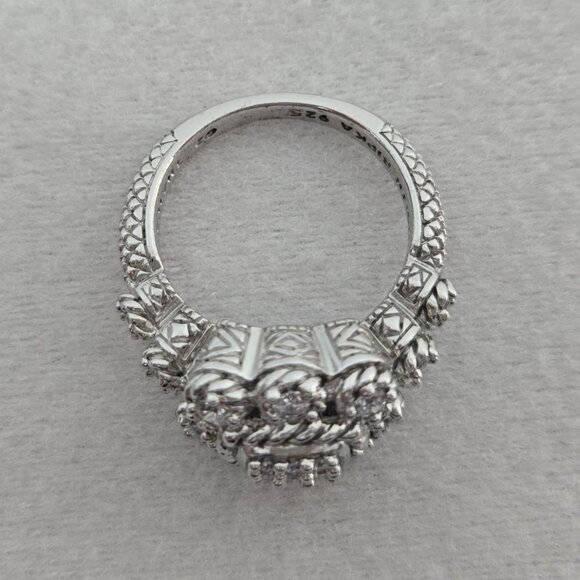 Judith Ripka 925 CZ Sterling Silver Cluster Cocktail Ring Size 9 Thailand Signed - Picture 8 of 12